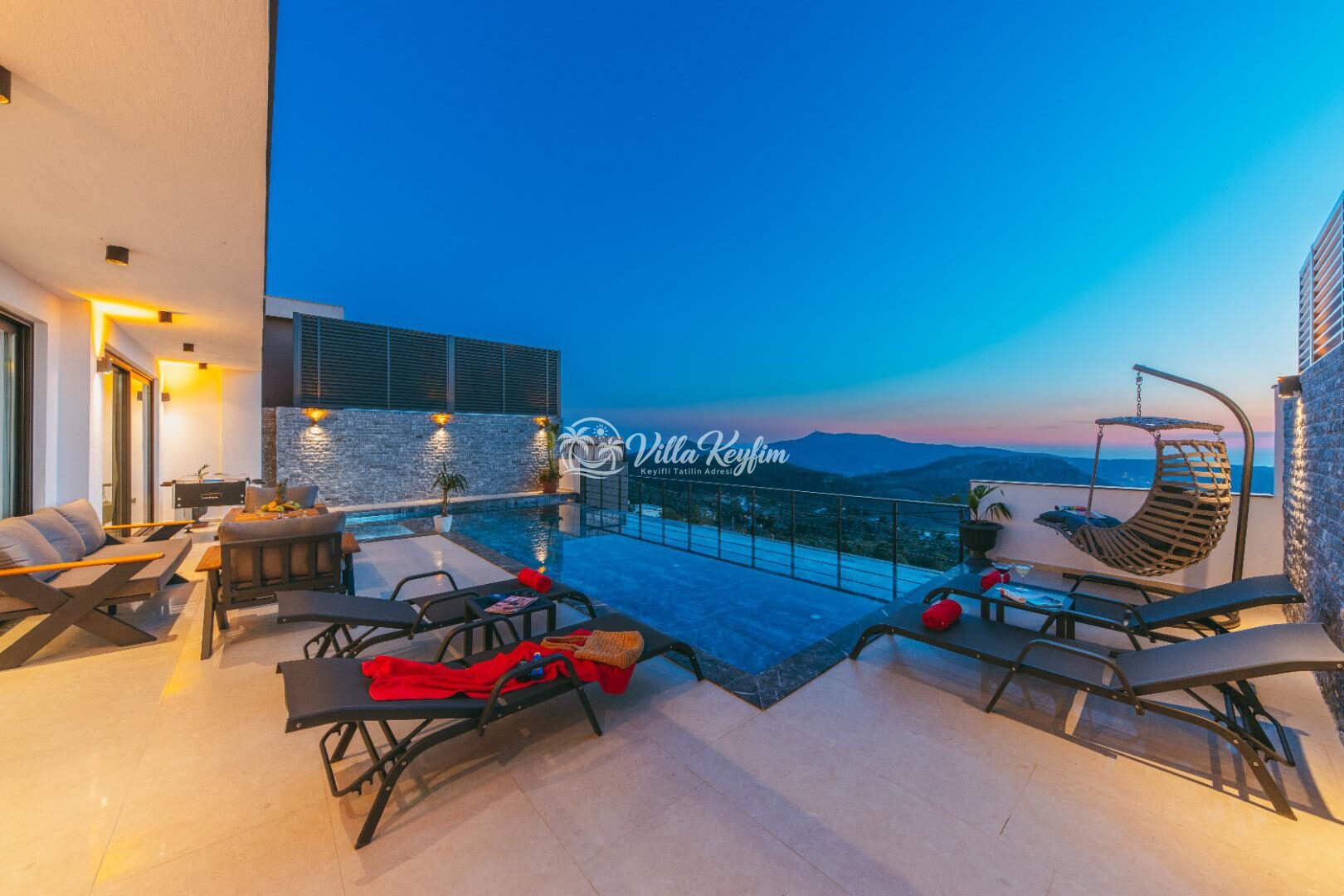 Villa Xanadu — 6
