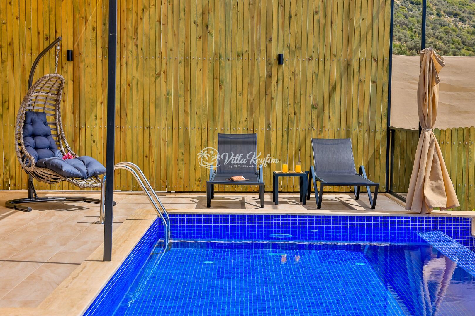 Villa Albedo Blue — 22