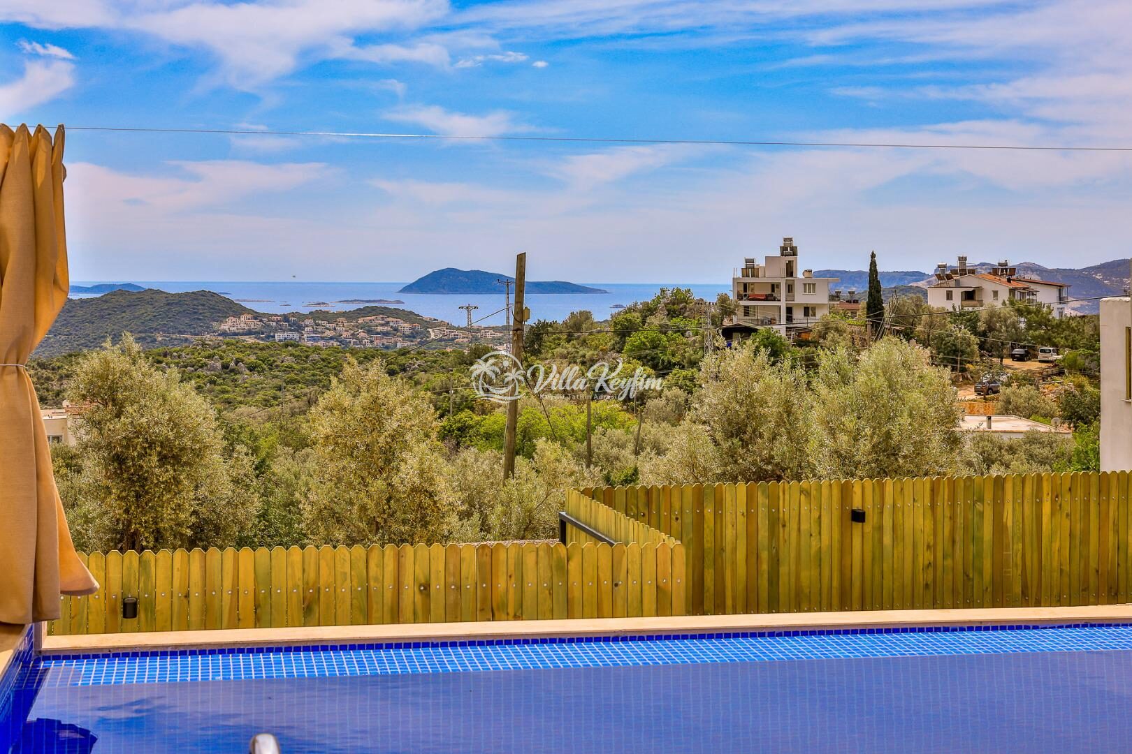 Villa Albedo Blue — 27