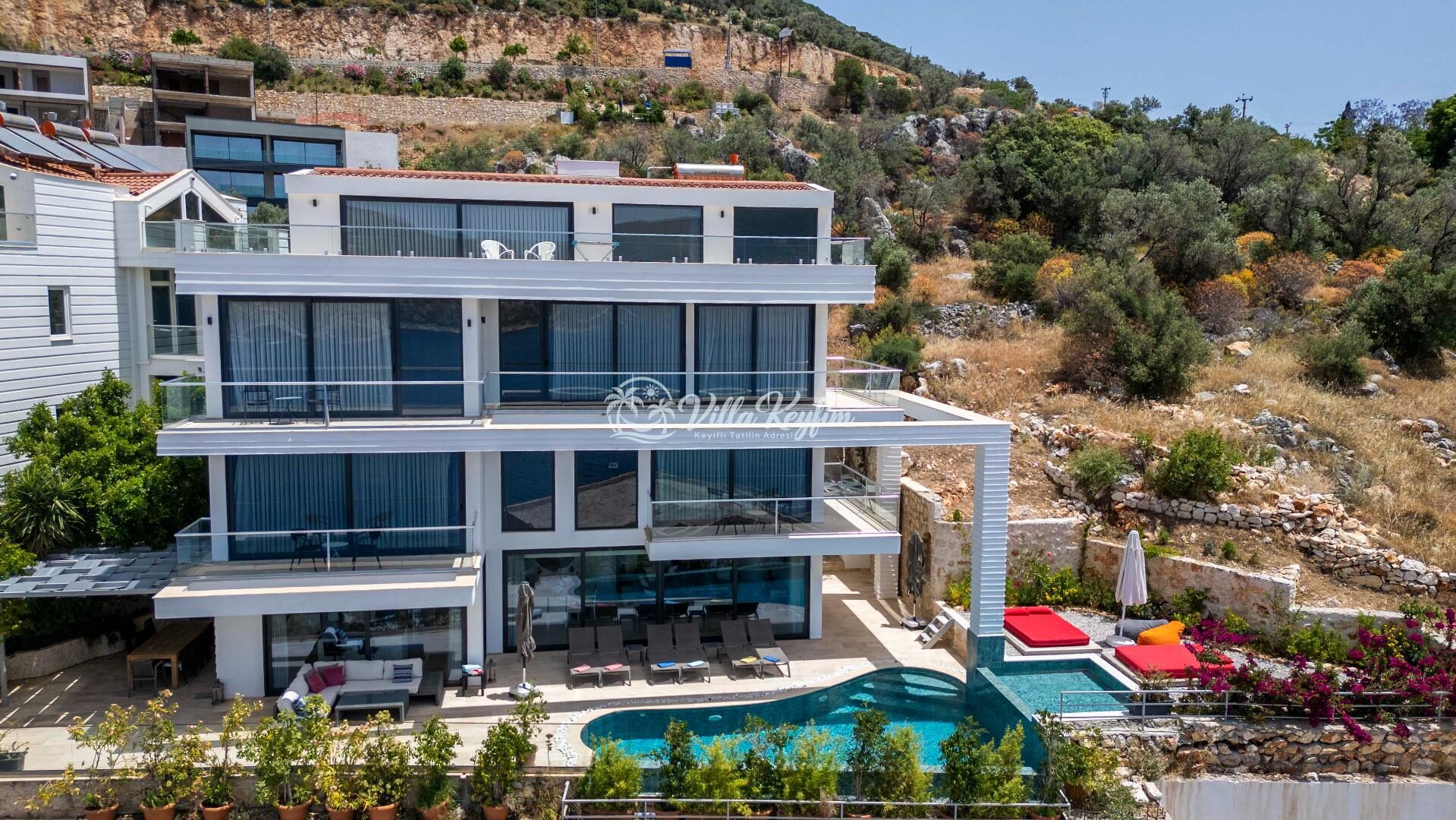 Villa Lumineux — 6
