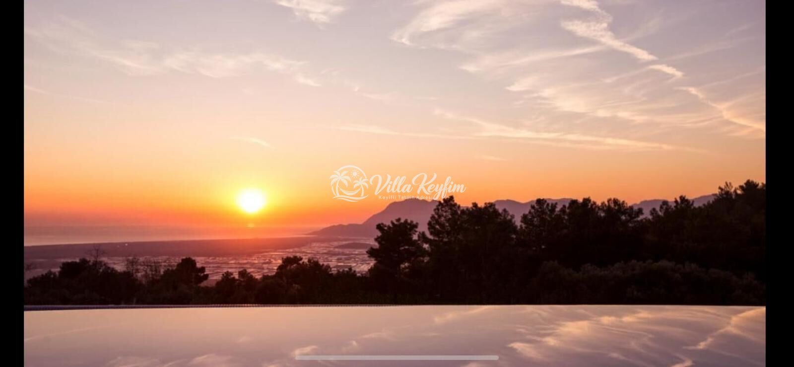 Villa Almira — 12