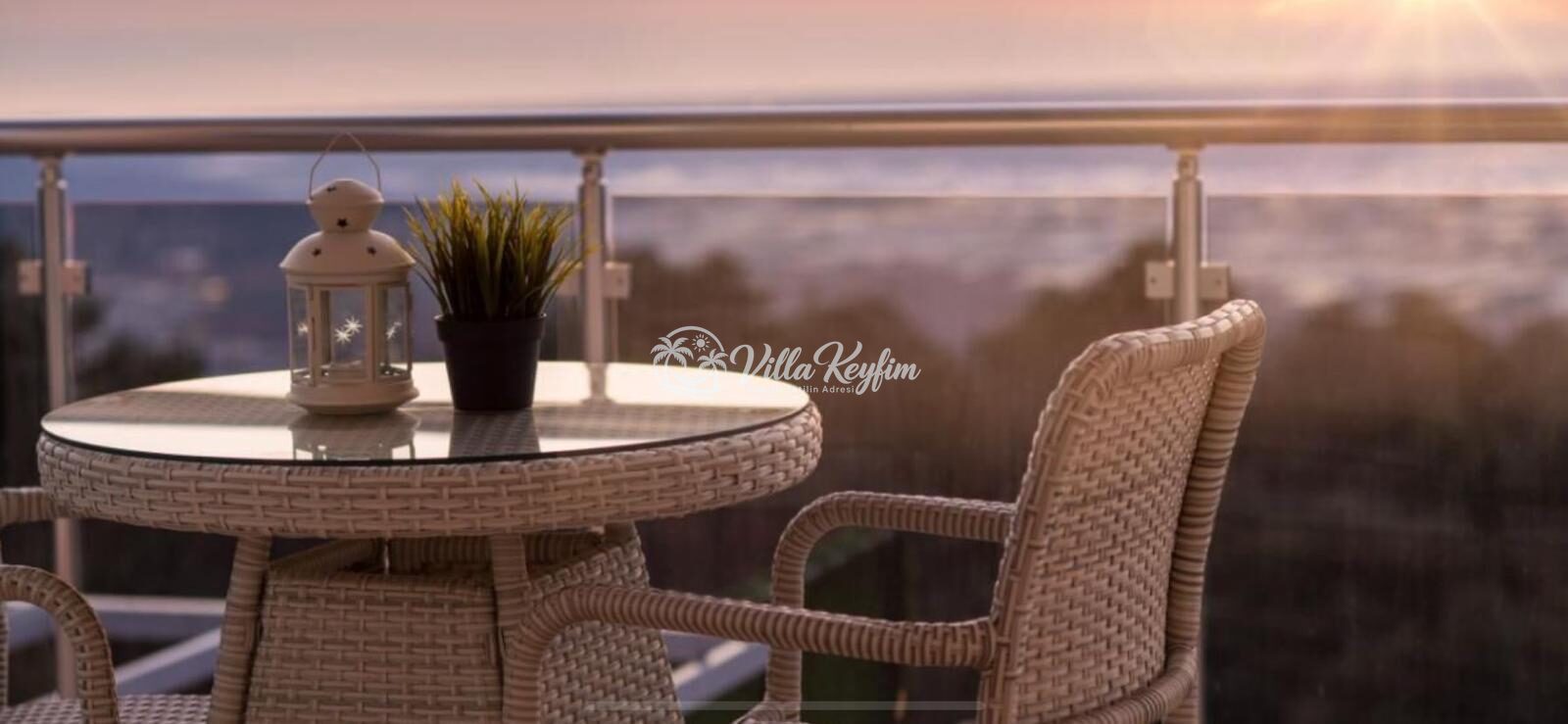 Villa Almira — 15