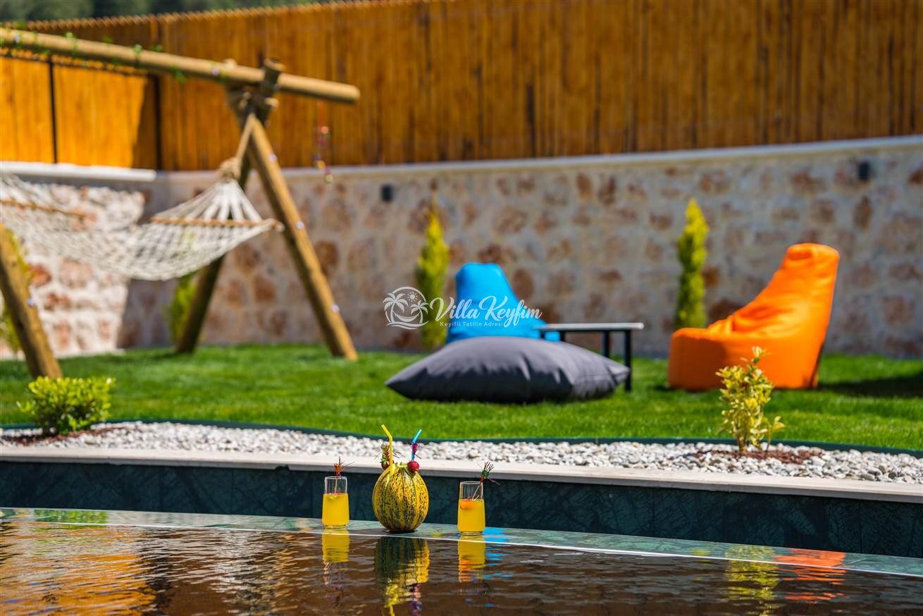Villa Apollon — 23