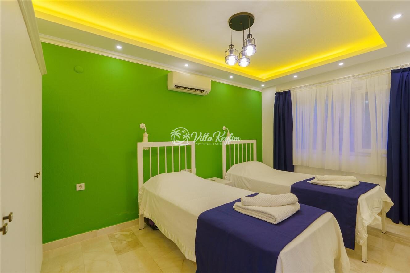Villa Sydney — 67