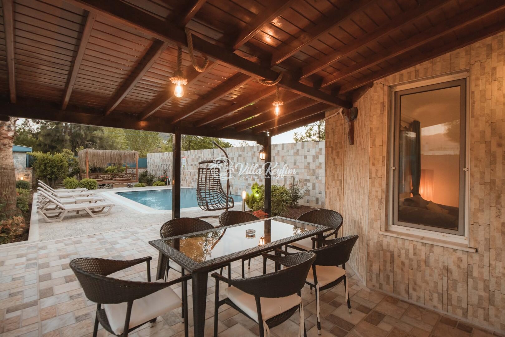 Villa Devina — 8