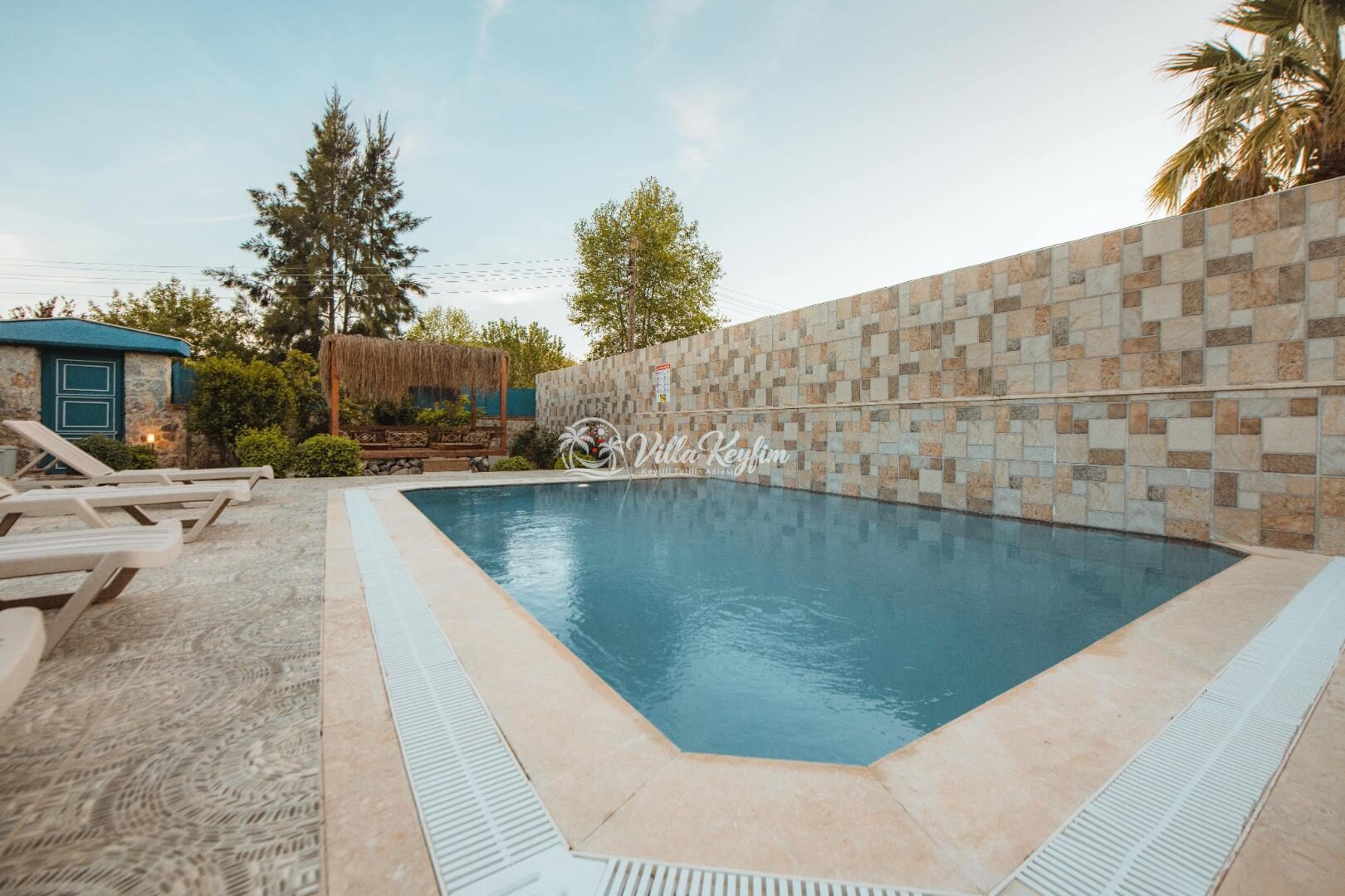 Villa Devina — 16