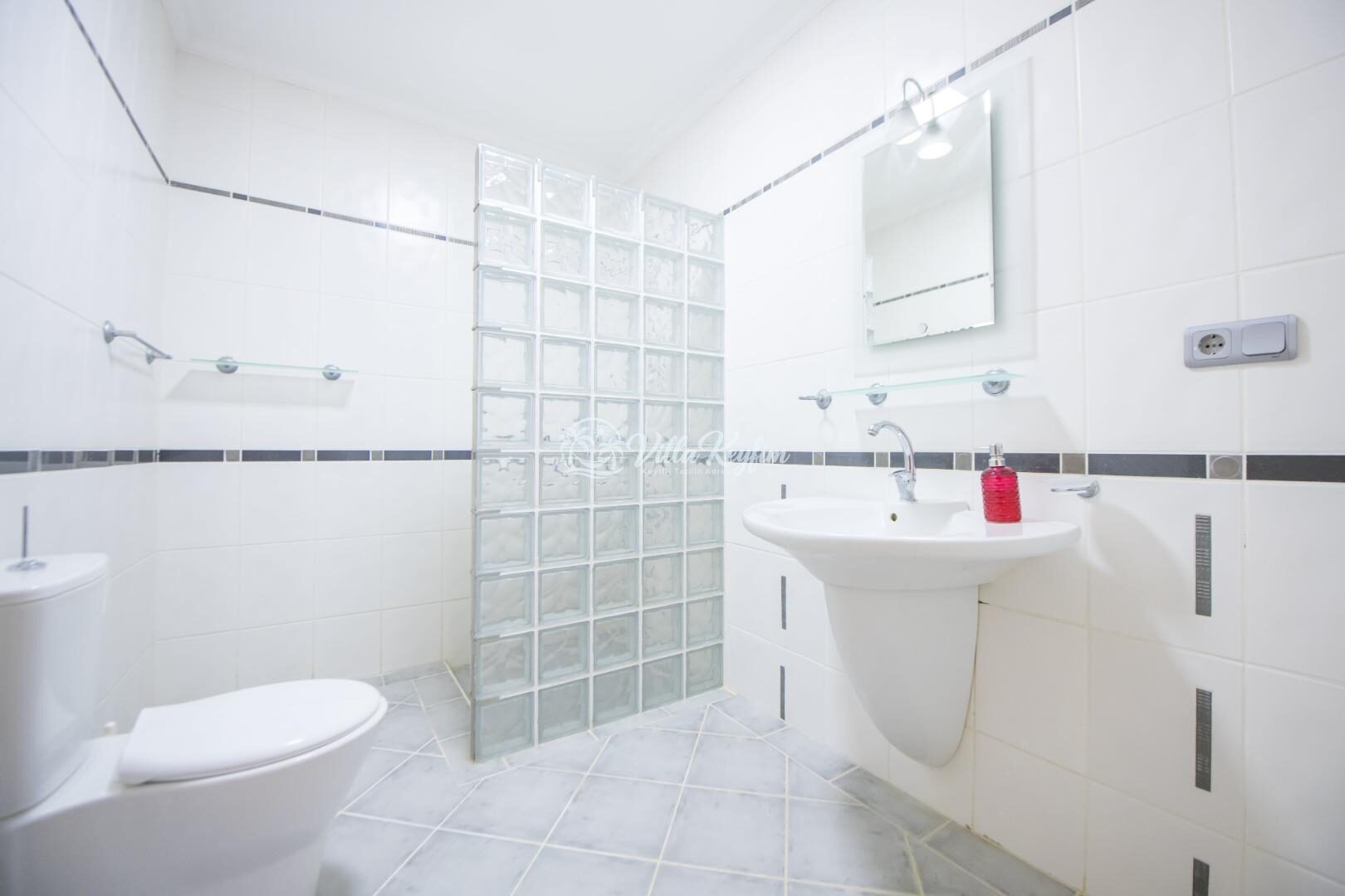Villa Devina — 34