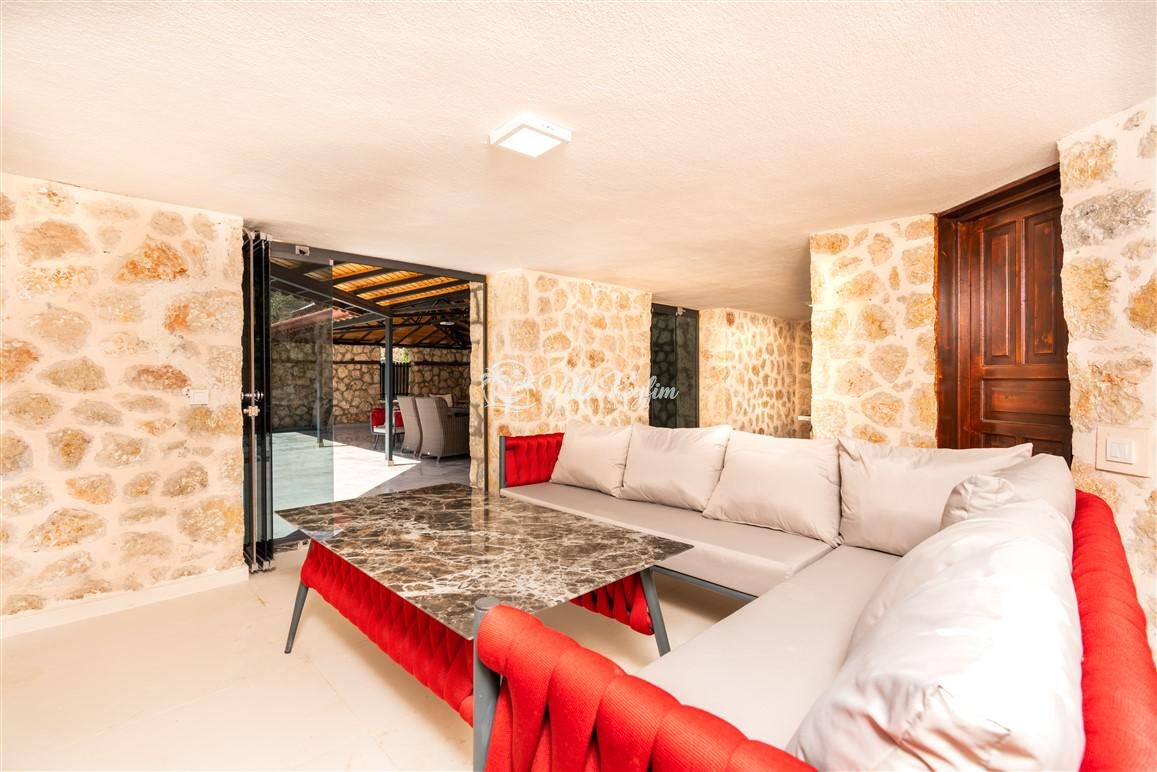Villa Şah Bezirgan — 17