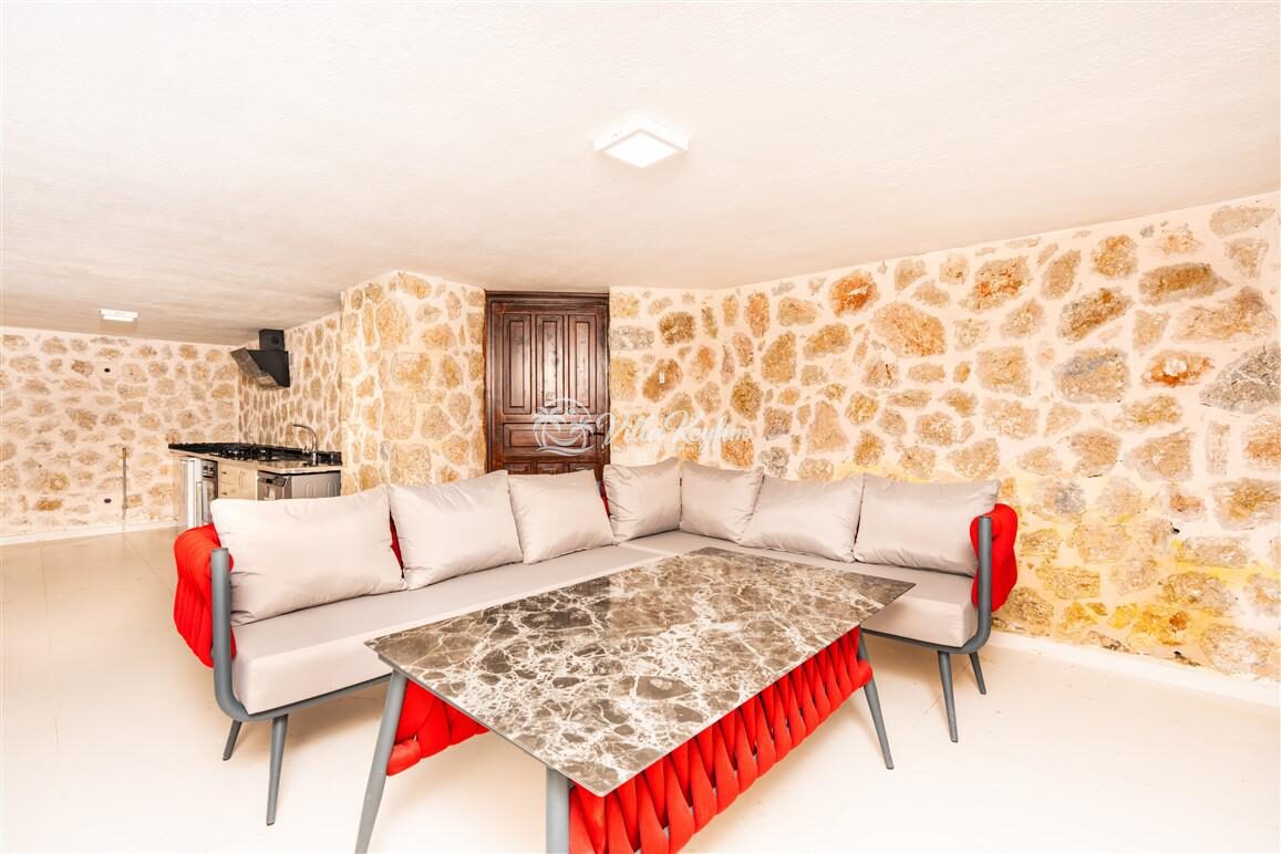 Villa Şah Bezirgan — 20