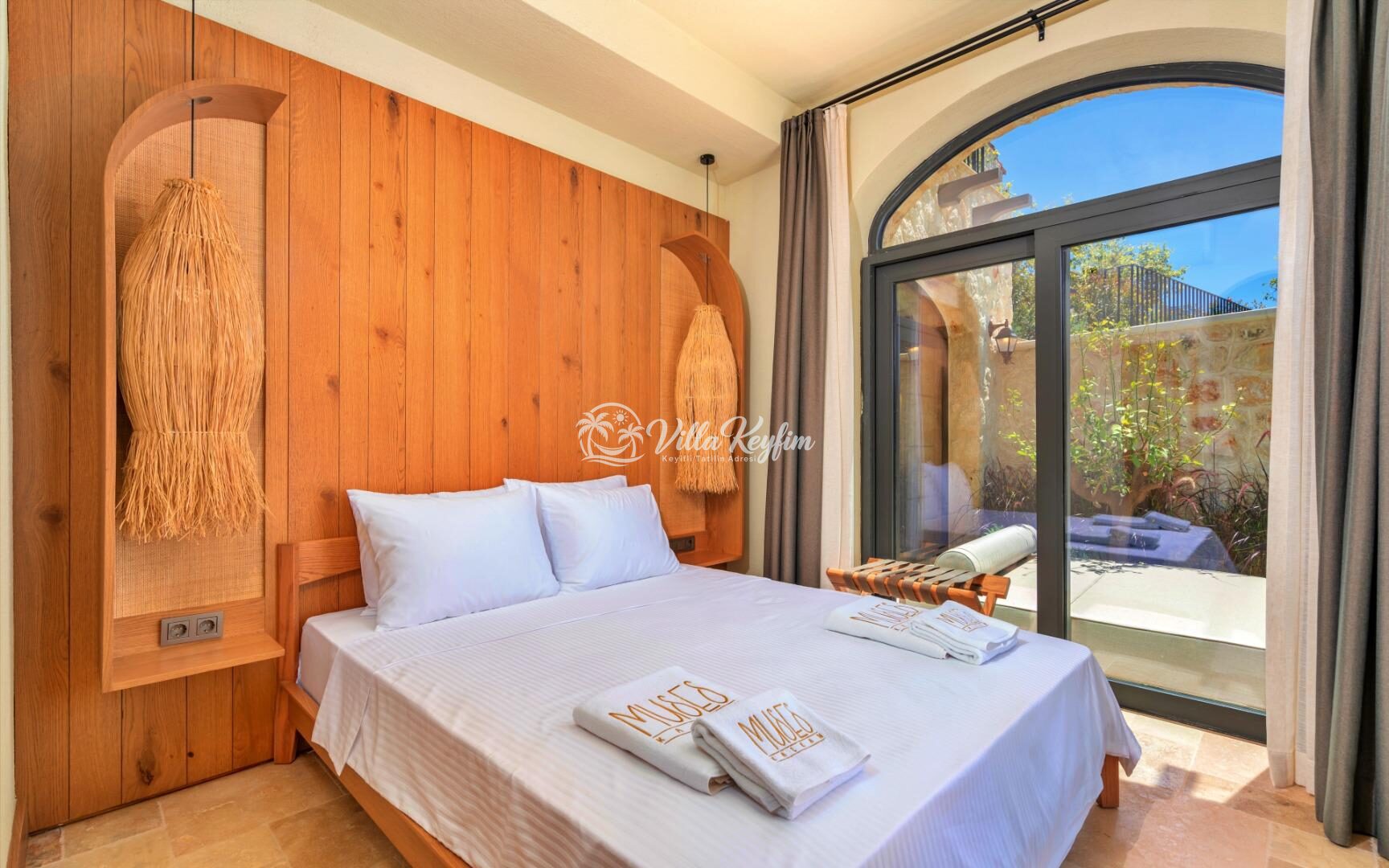 Villa Muses Erato — 76