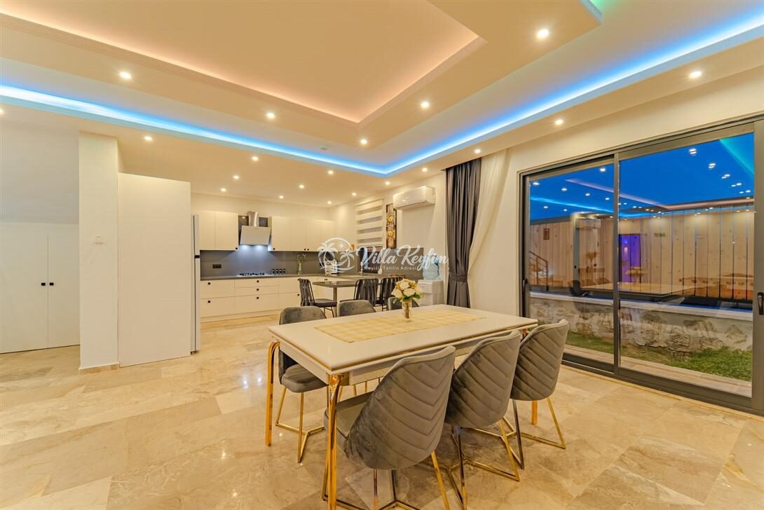 Villa Sea Pro — 24