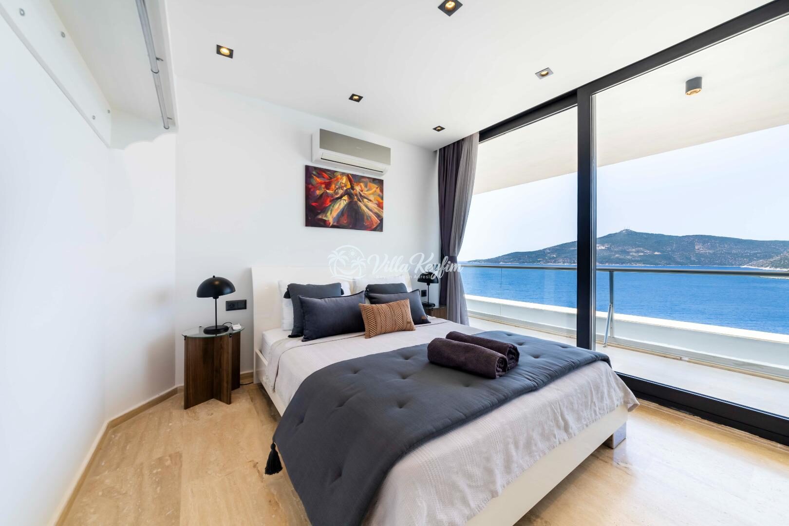 Villa Lumineux — 50