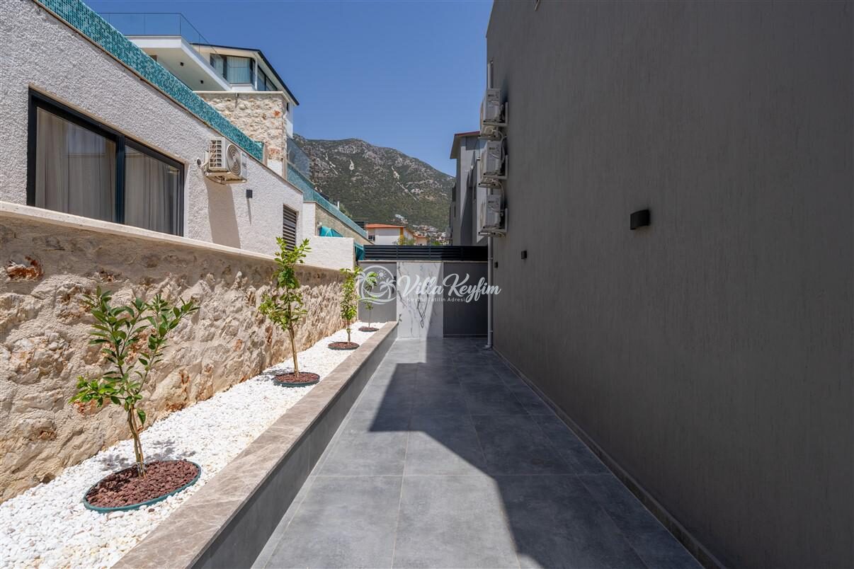 Villa Cihan — 60