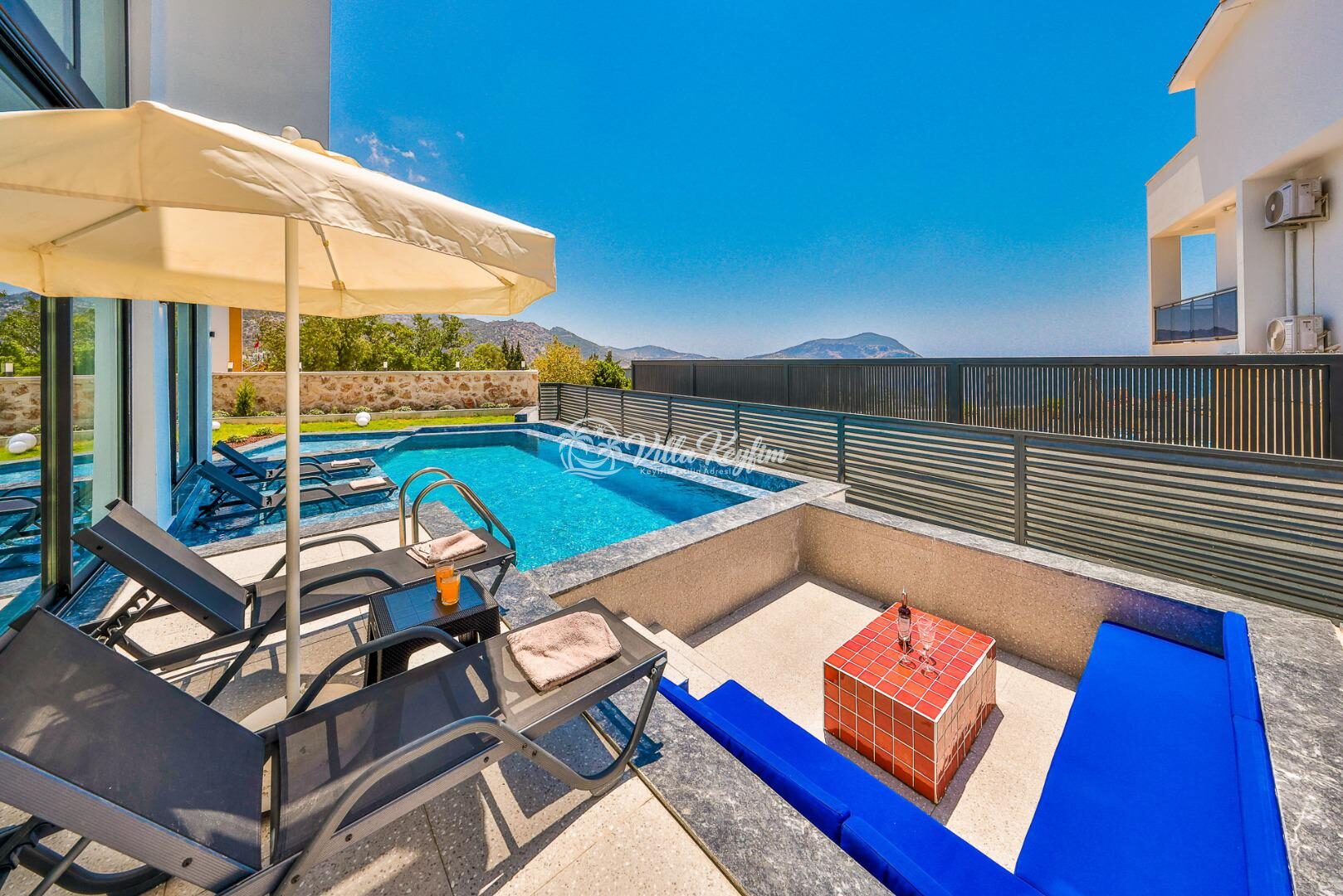Villa Barlas — 16