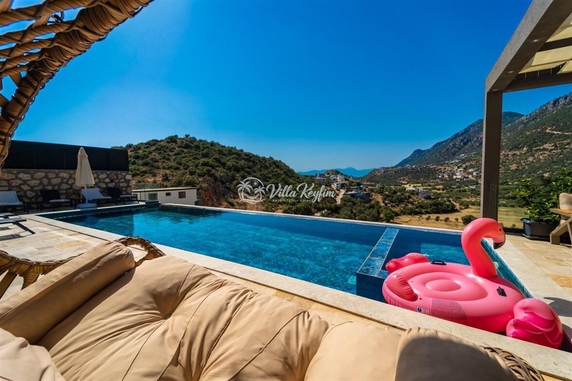 Villa Divan — 4