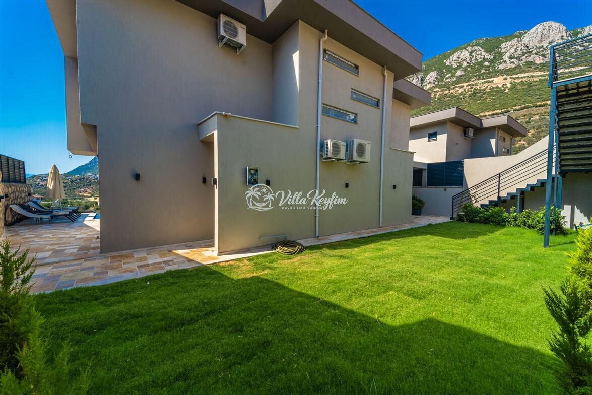 Villa Divan — 68