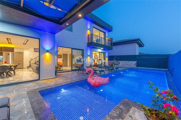 Villa Aslan 1 — 2