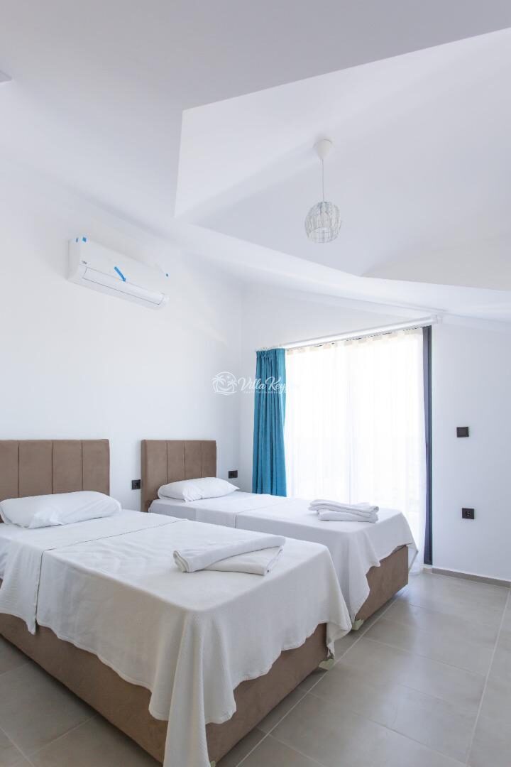Villa Berzan — 35