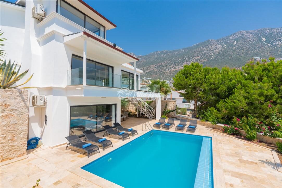 Villa City — 2