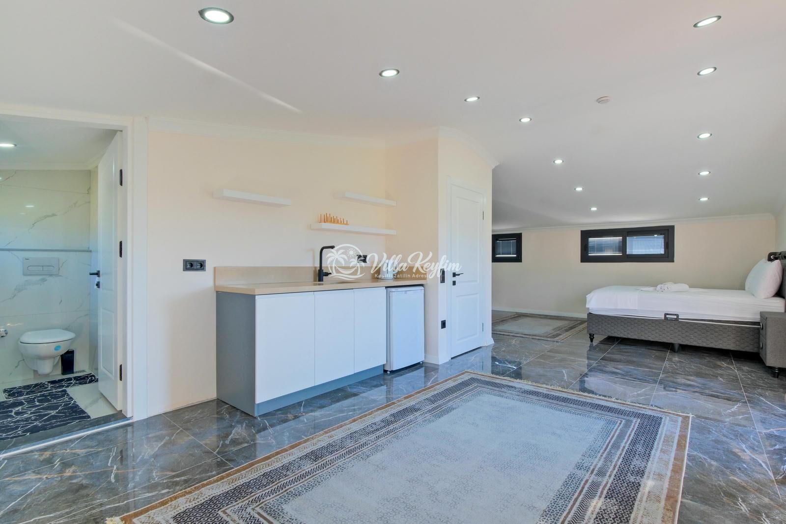 Villa White 1 — 35