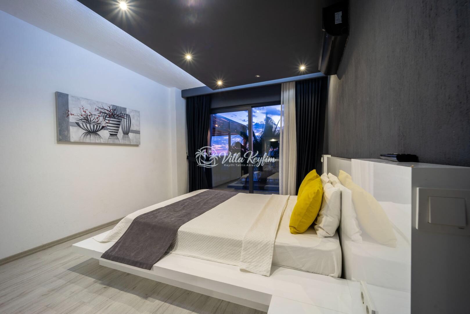 Villa Everest — 60