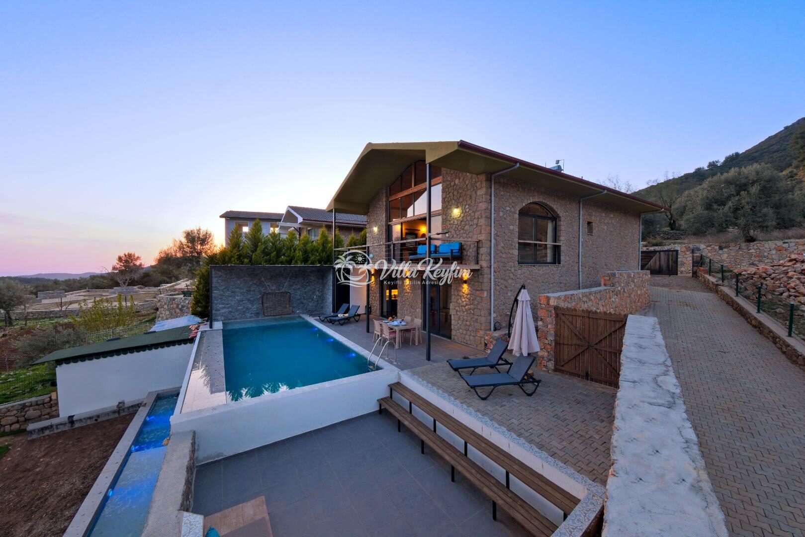 Villa Ayza — 2