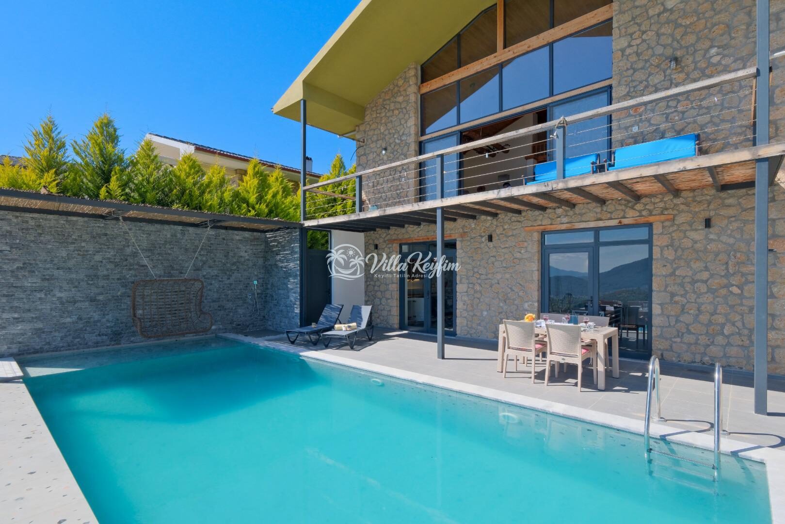 Villa Ayza — 4