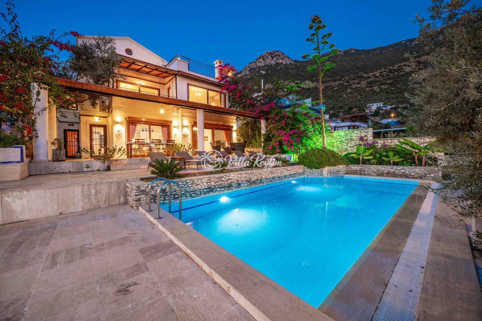 Villa Seas The Day — 15