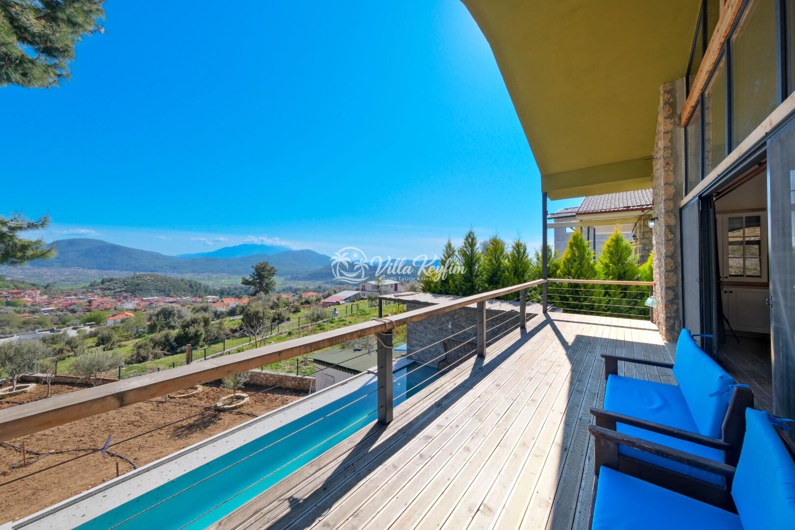 Villa Ayza — 13
