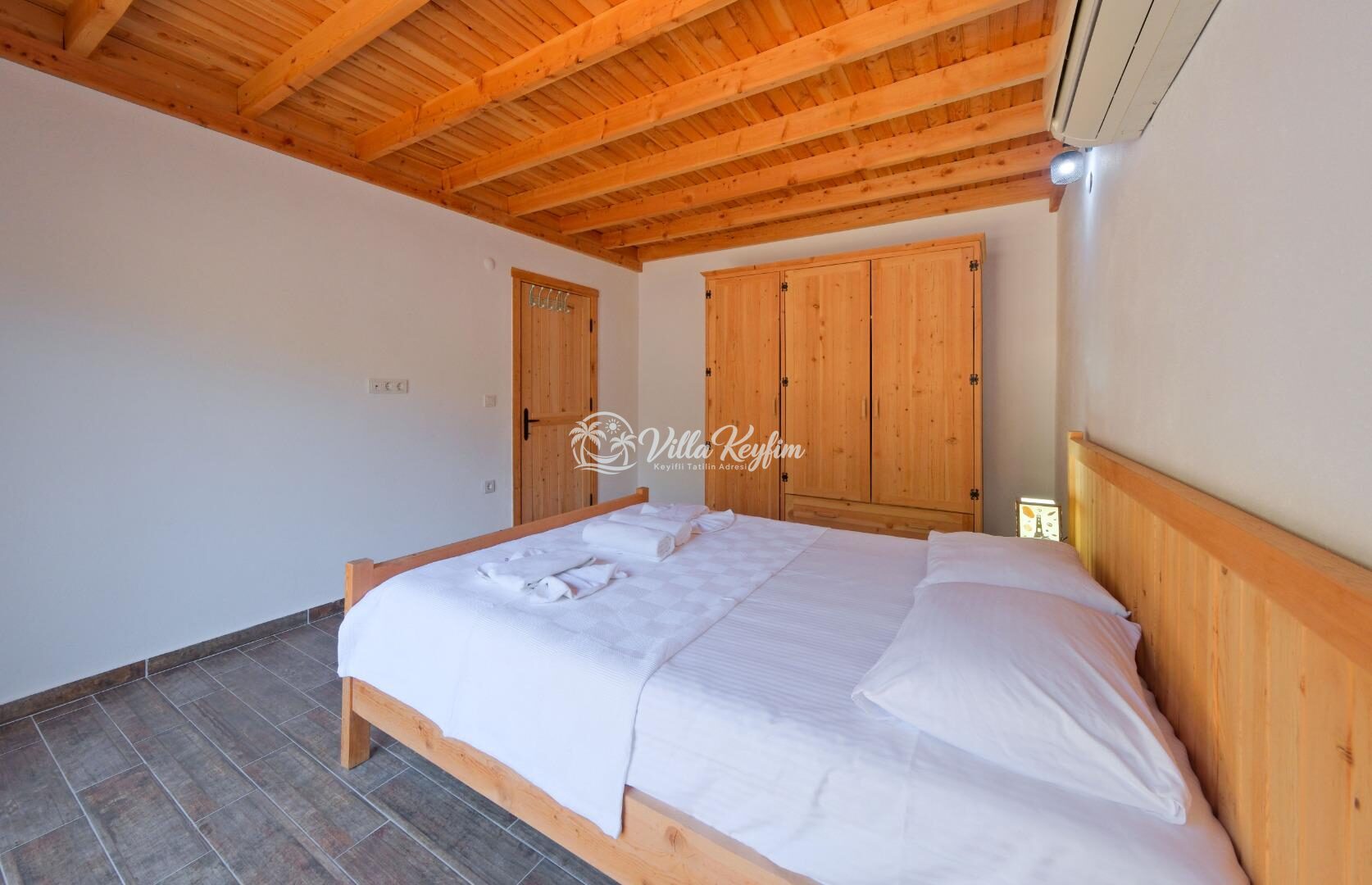 Villa Ayza — 33