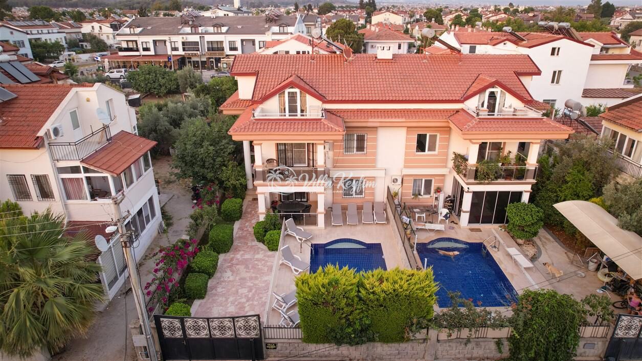 Villa Mango — 1