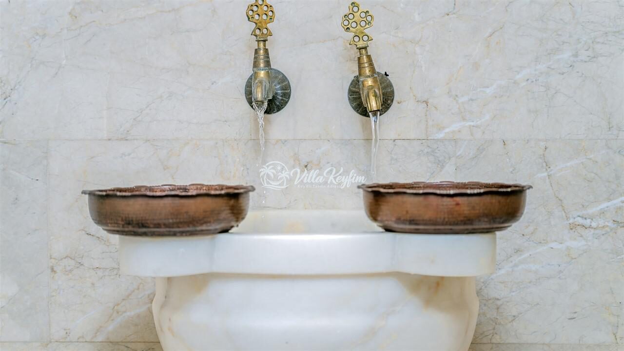Villa Avon — 35