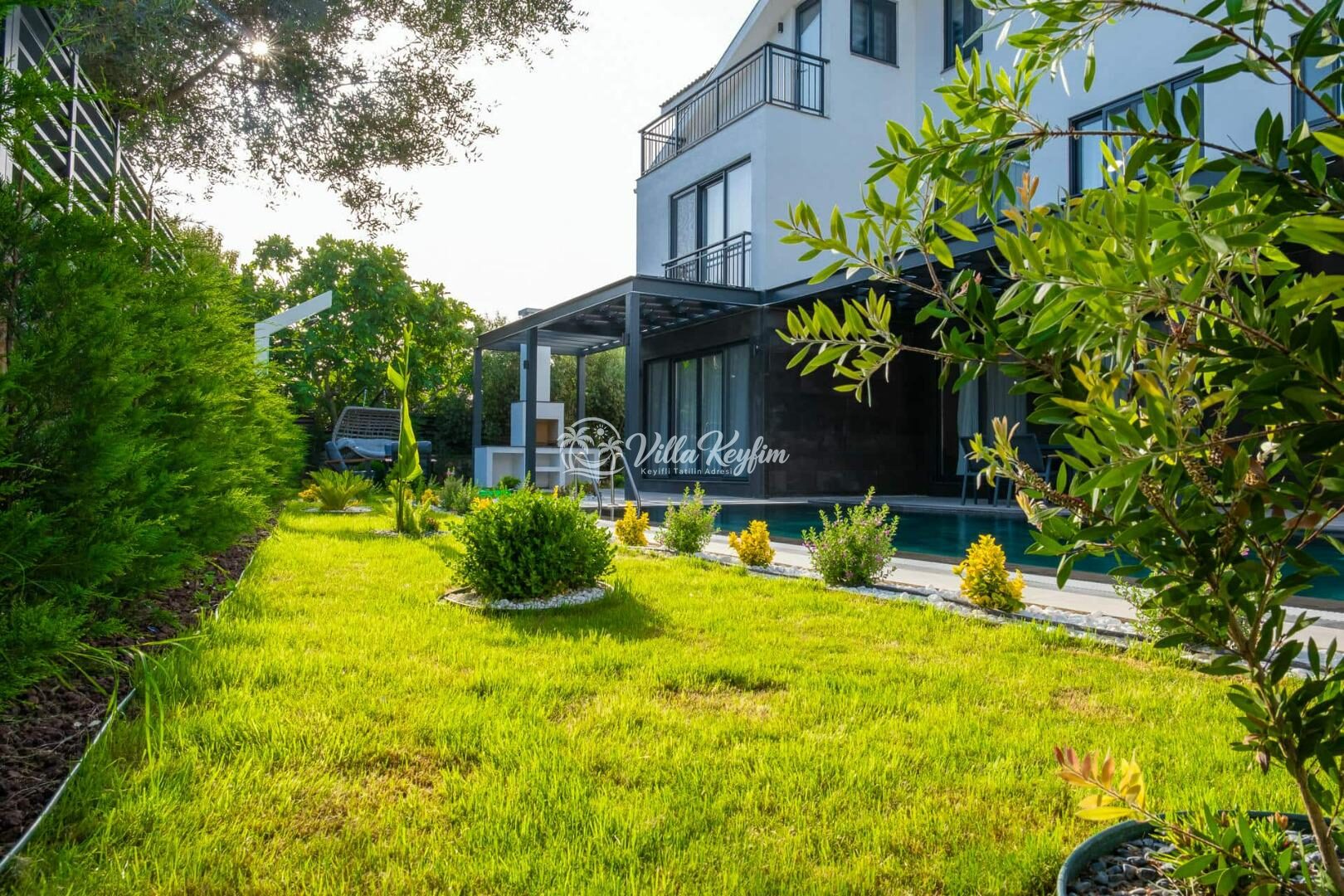Villa Luna Vista 1 — 2