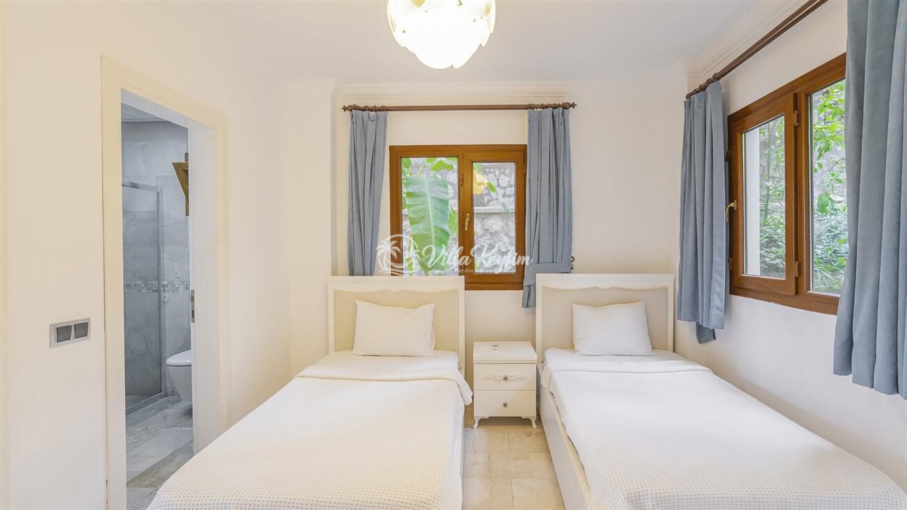 Villa Palm — 32