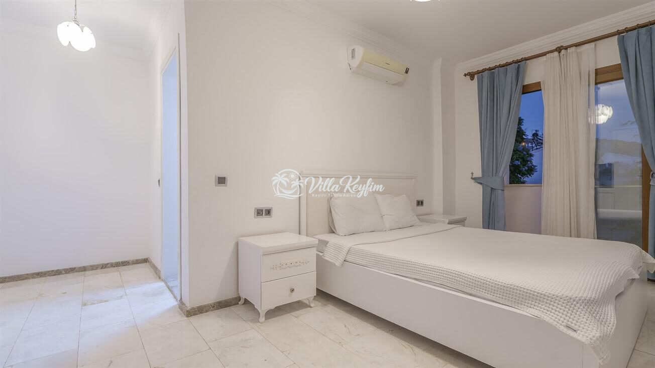 Villa Palm — 35