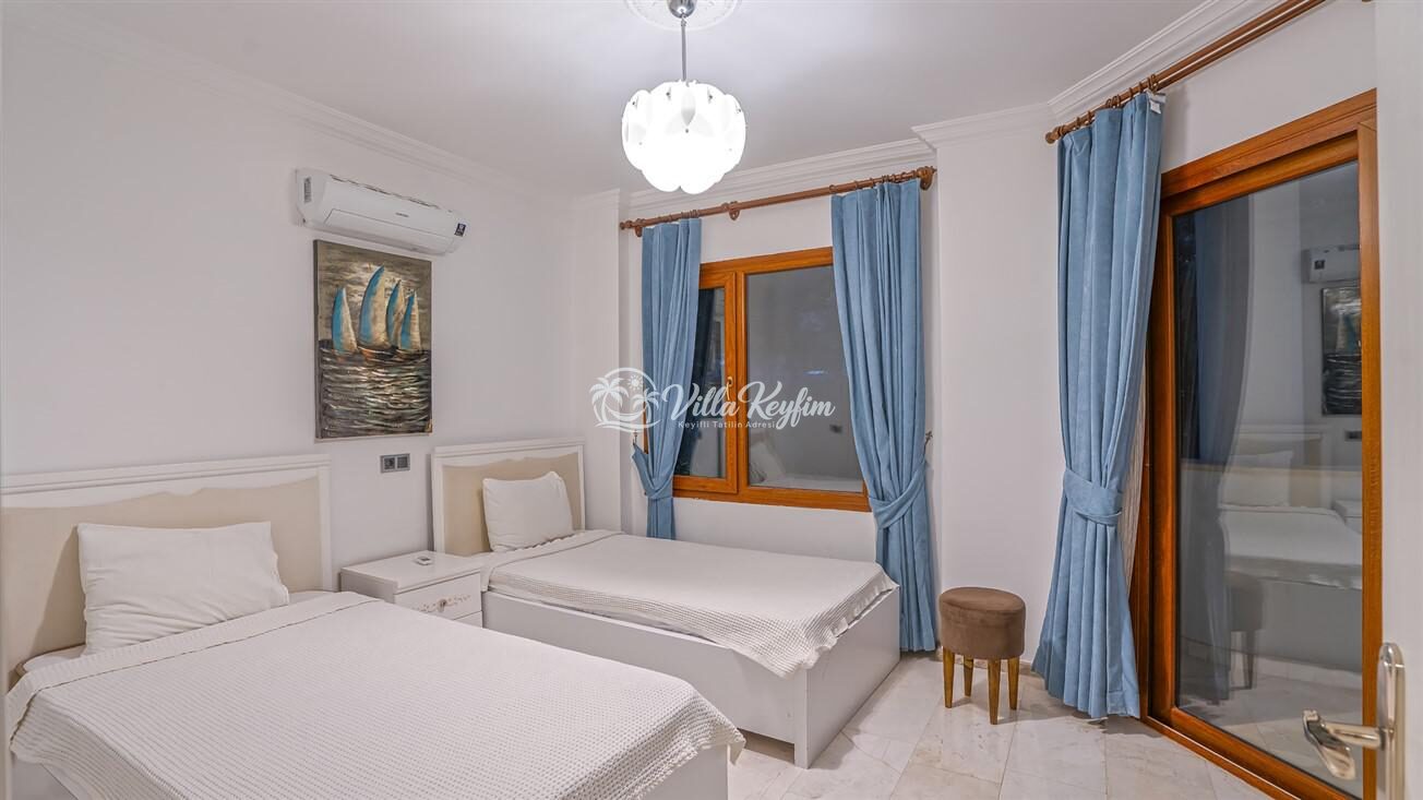 Villa Palm — 42