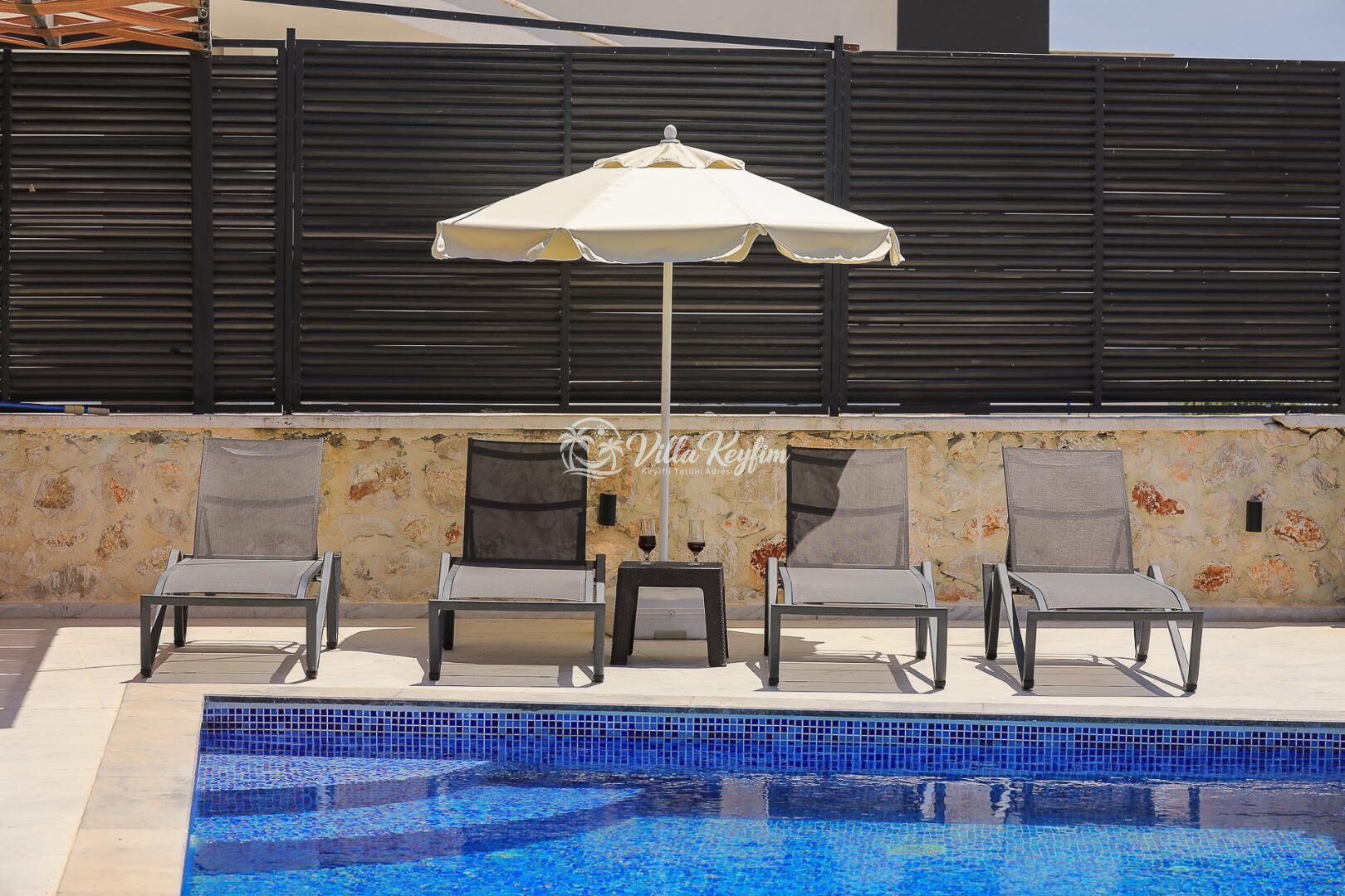 Villa Grand — 17