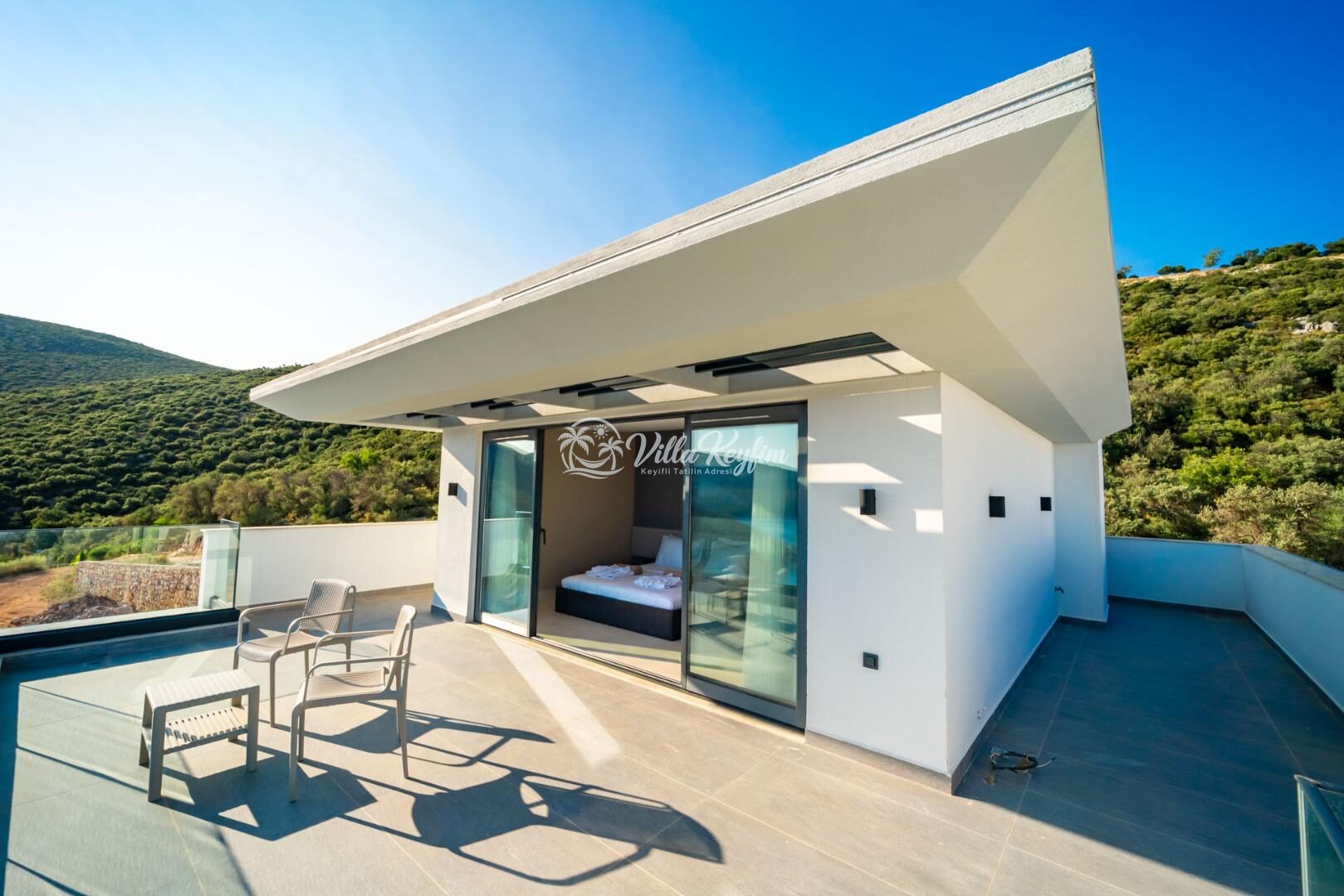 Villa Aura E — 28