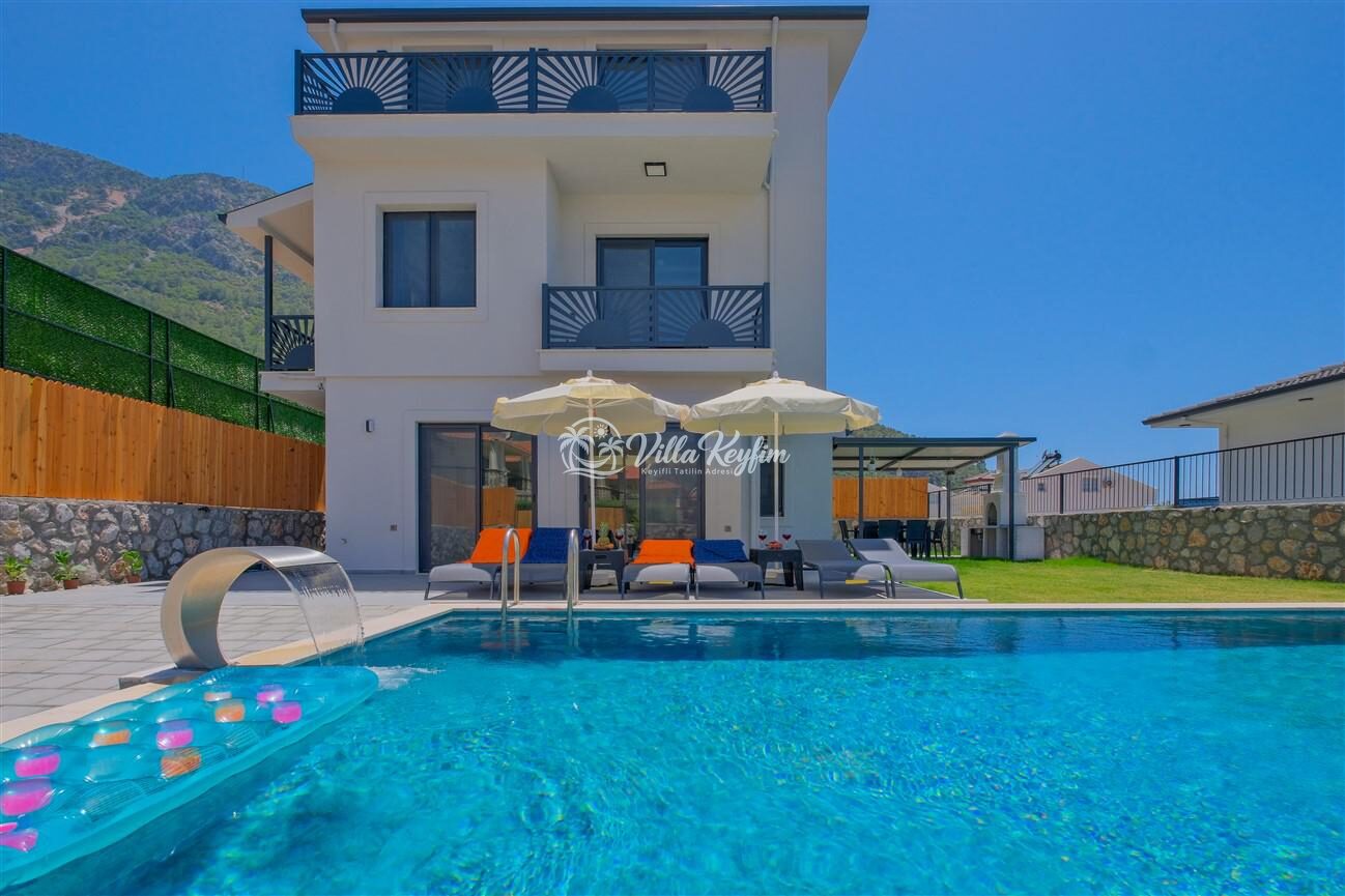 Villa Santorini — 4