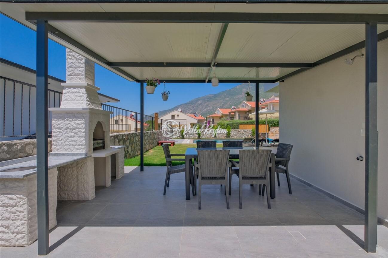 Villa Santorini — 14