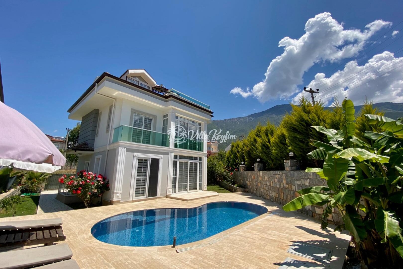 Villa Urartu — 2