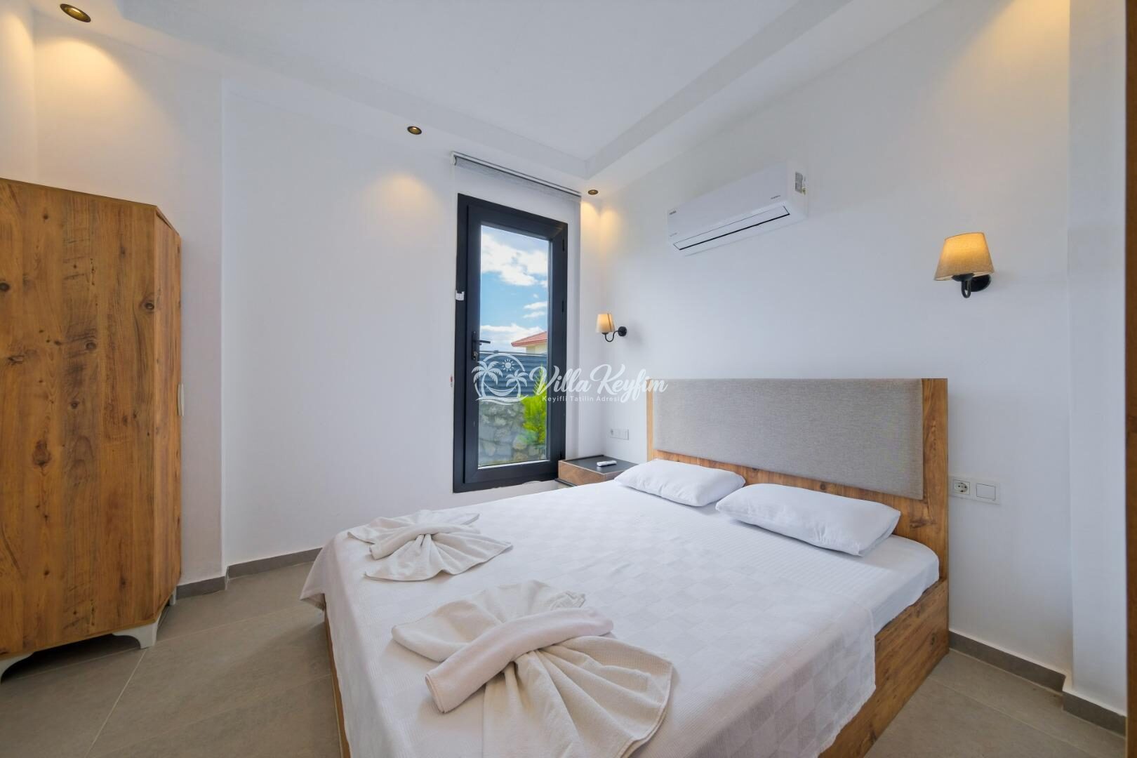 Villa Note 5 — 26