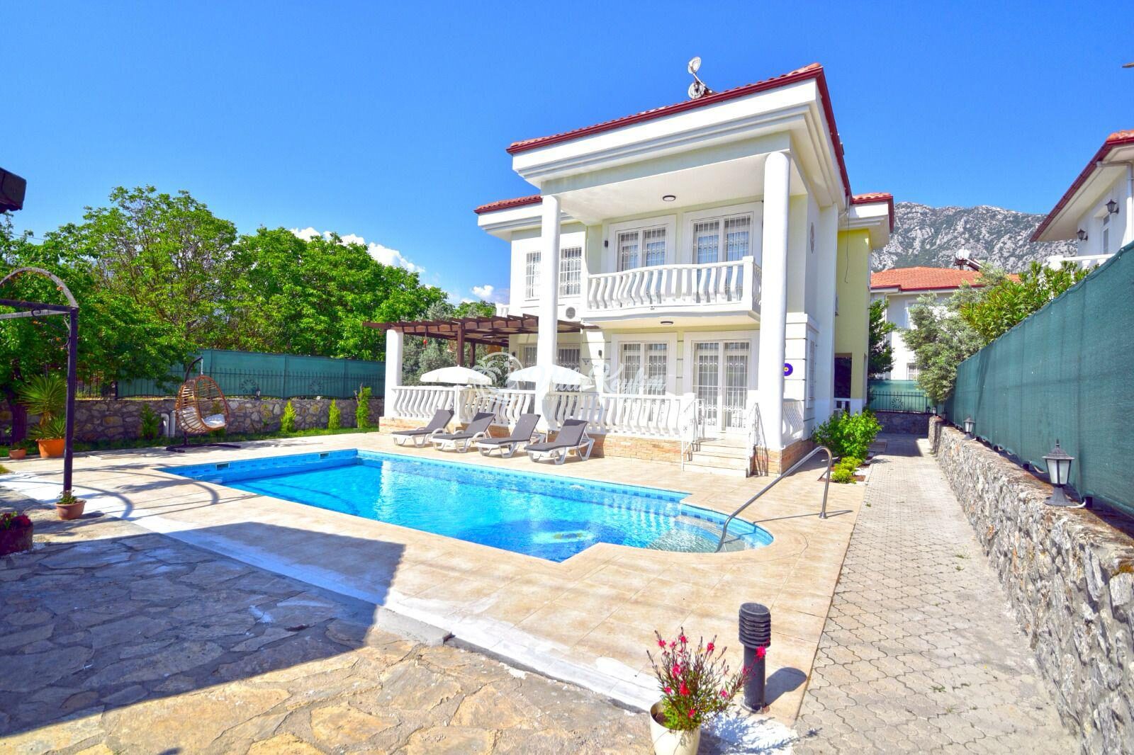 Villa Alya Üzümlü — 4
