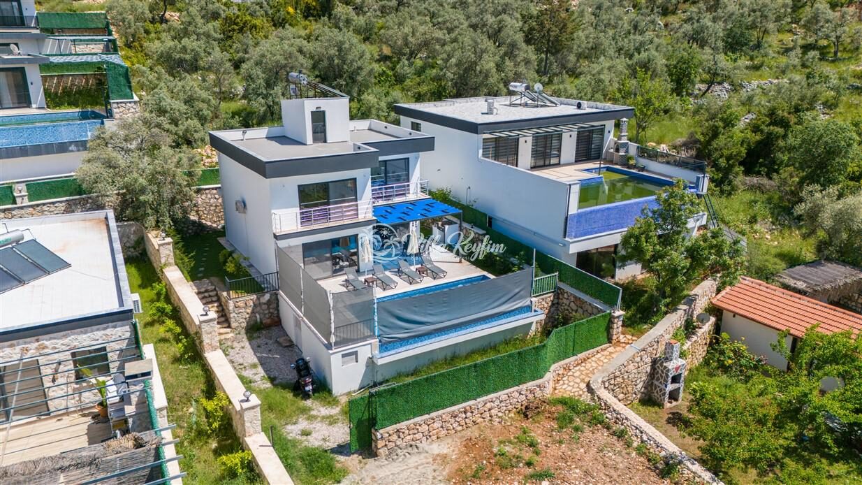 Villa Rojin — 71