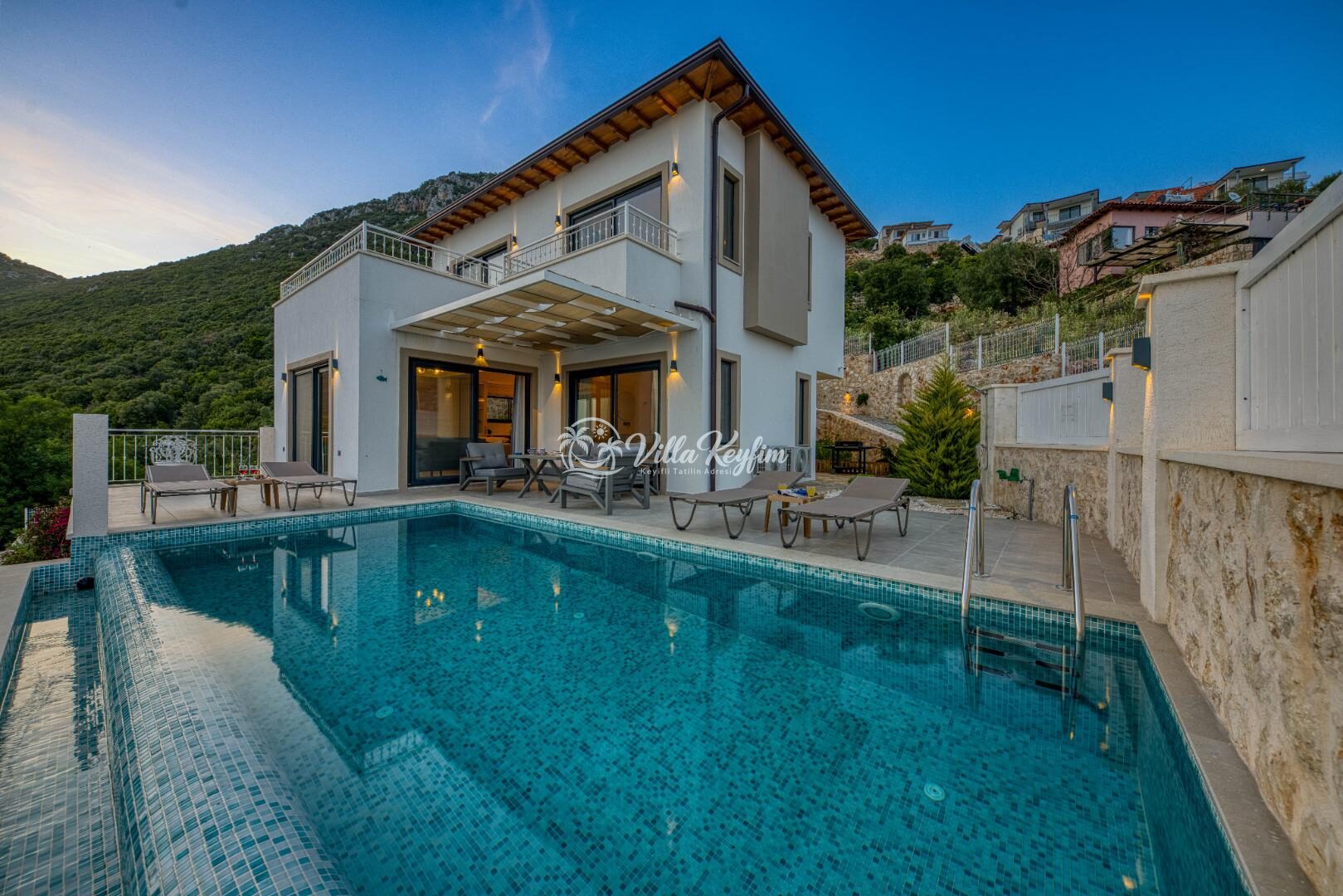 Villa Oriente — 6