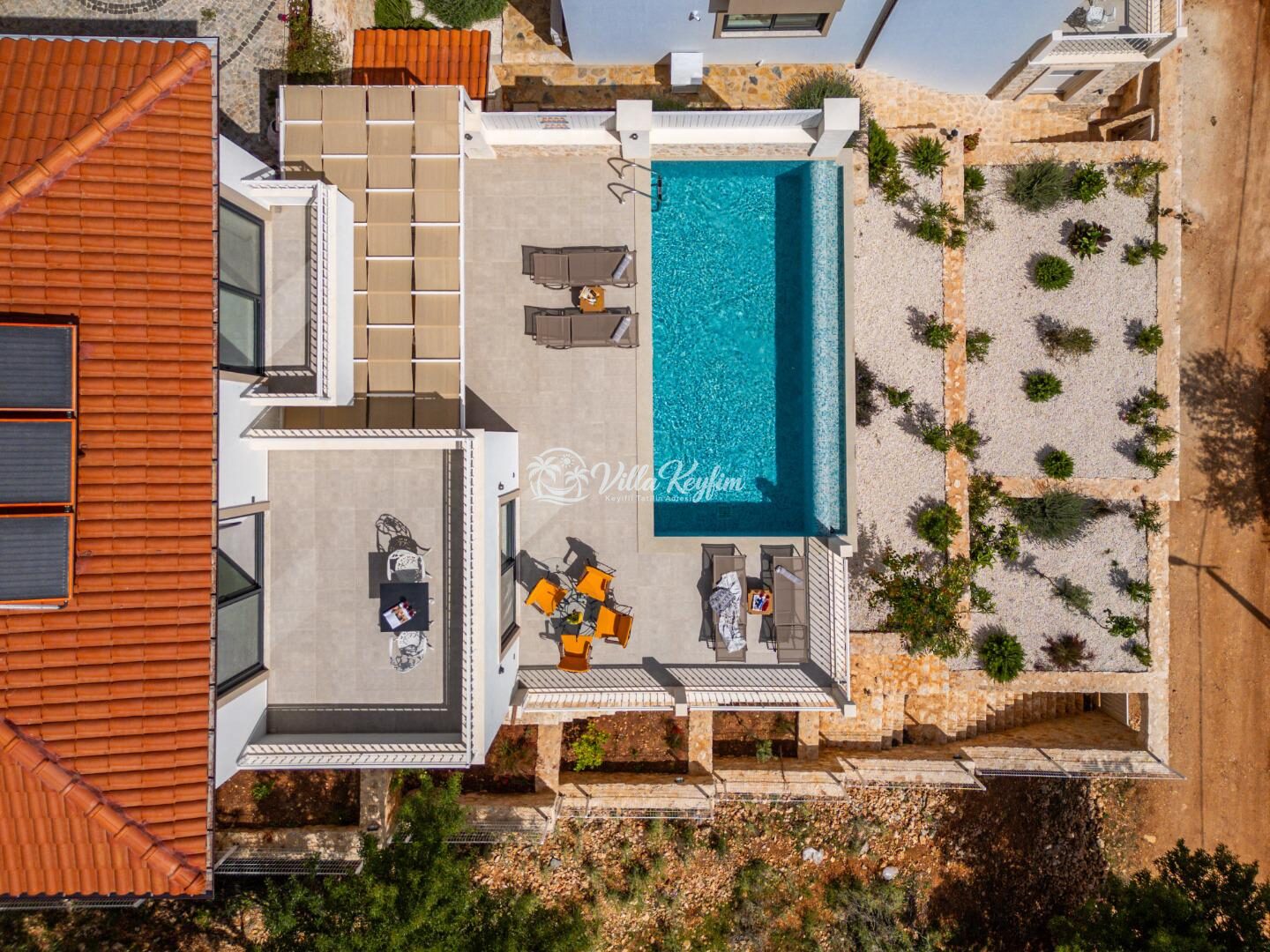 Villa Poeta — 65