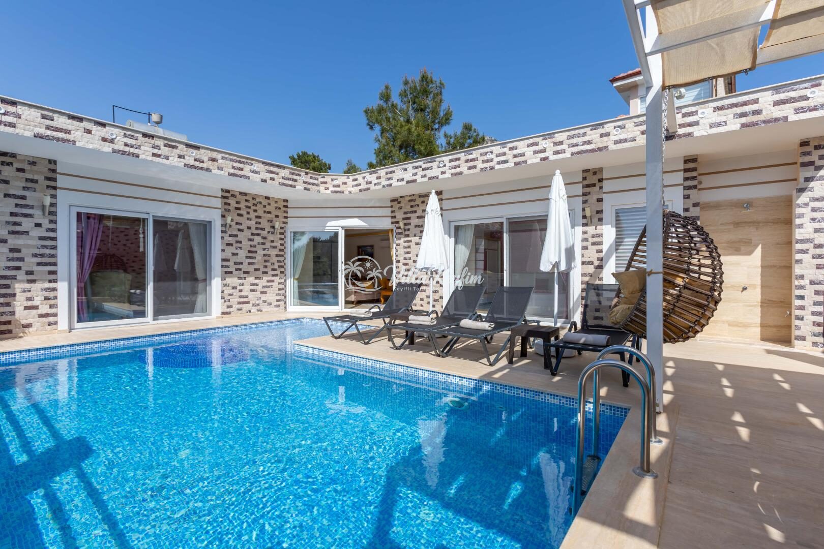 Villa Volga — 14