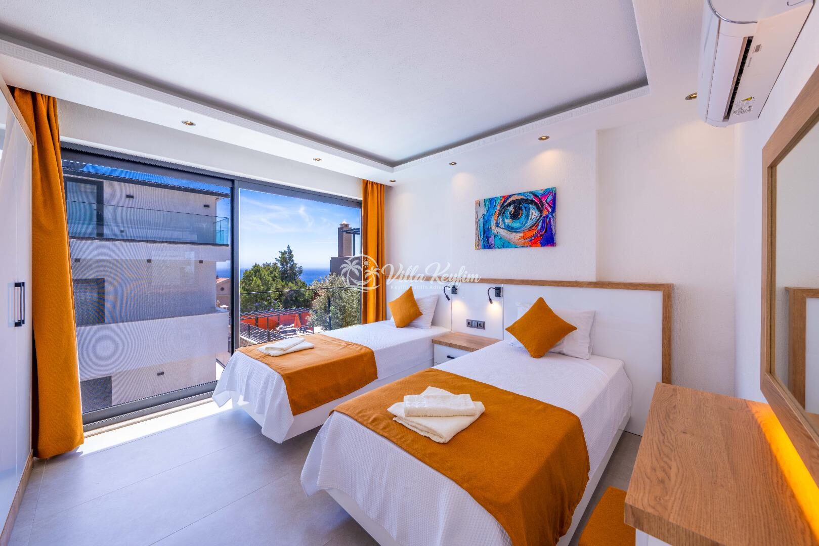 Villa Lovelet 1 — 24