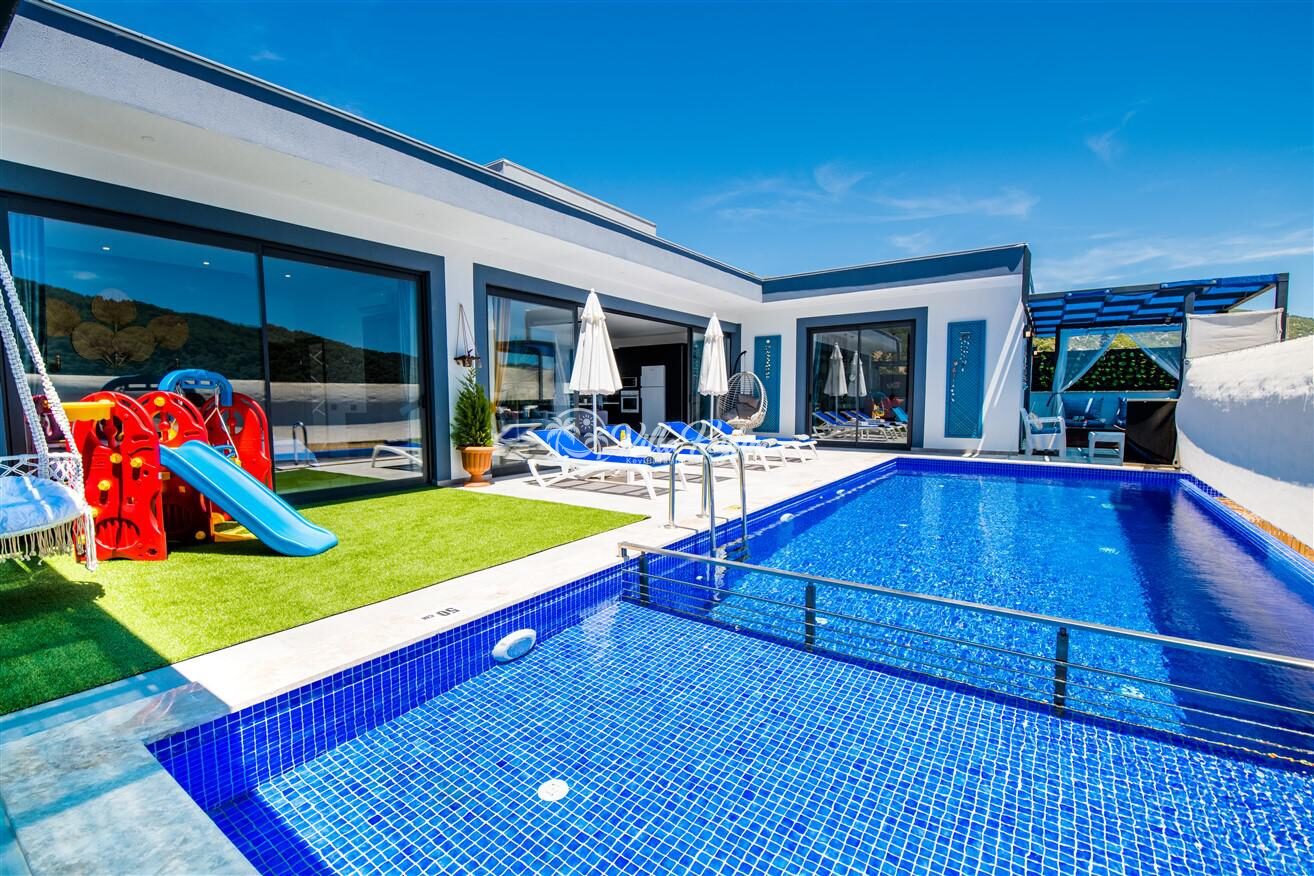 Villa Lavinya — 9