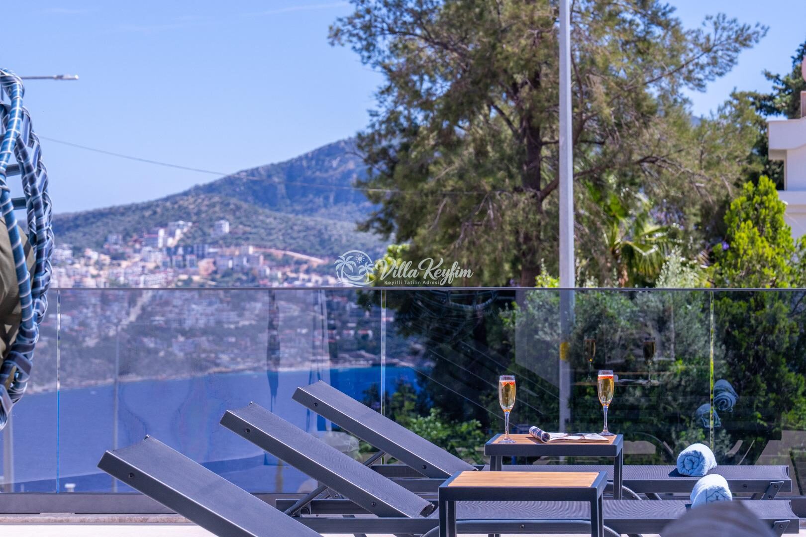 Villa Lovelet 2 — 55
